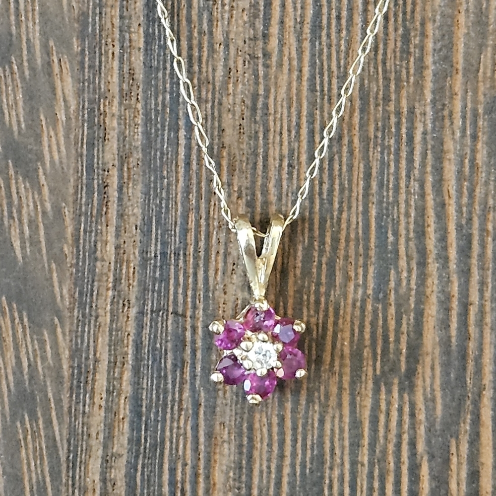 Vintage Dainty 14k 585 Gold Necklace Pink Ruby Diamond Flower Pendant 18" - Picture 5 of 8